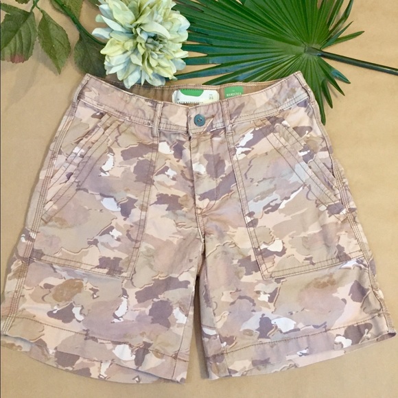 Anthropologie Wanderer Camo Shorts - Picture 5 of 5